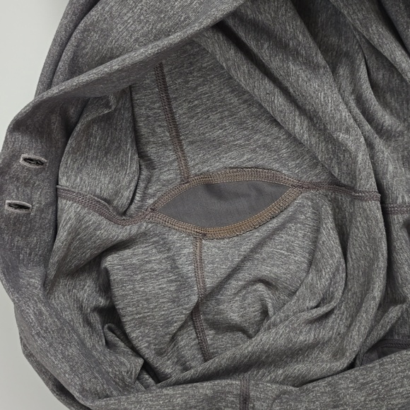 Lululemon Women's Relaxed Fit Crop II Heathered Coal Crop Yoga Stretch Size 12 - Picture 13 of 15